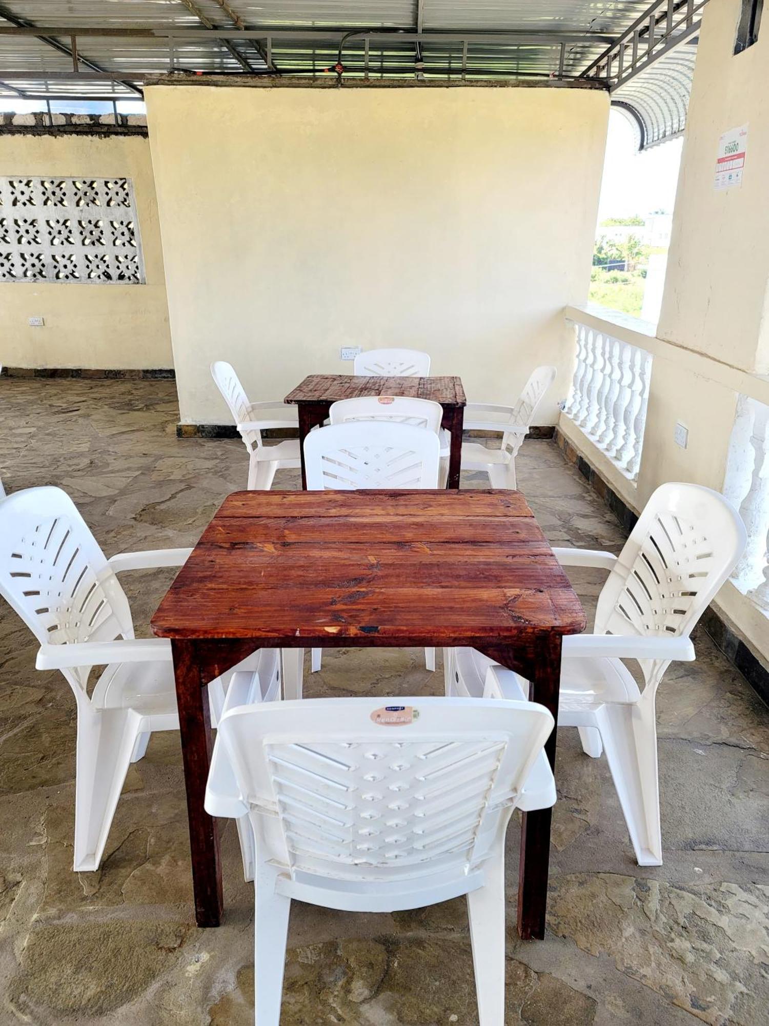Casuarina Lounge Hotel Malindi Exterior foto