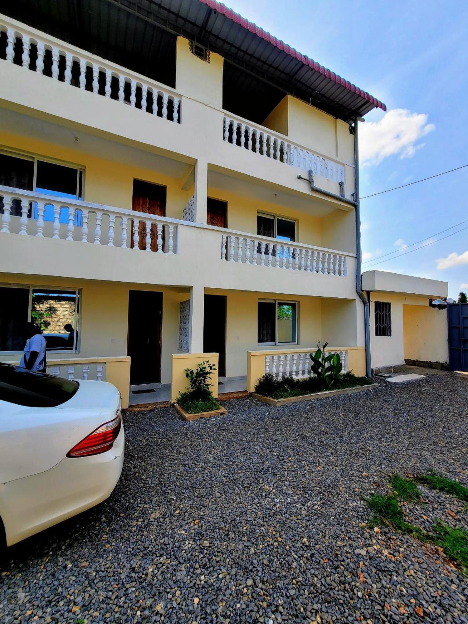 Casuarina Lounge Hotel Malindi Exterior foto